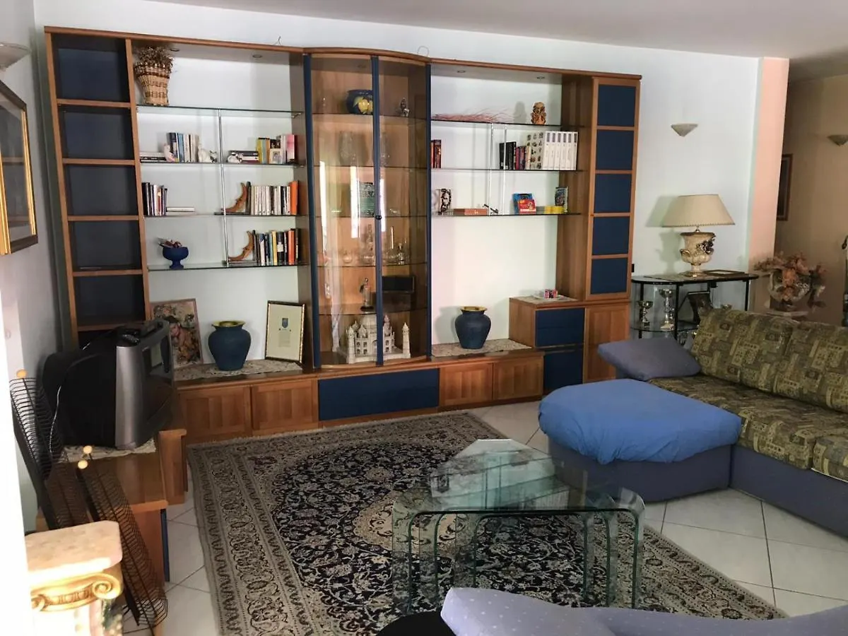 Wonderful Como Apartment Canzo İtalya