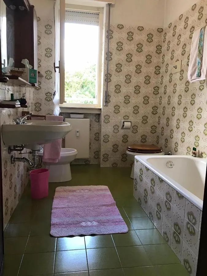 Wonderful Como Apartment Canzo