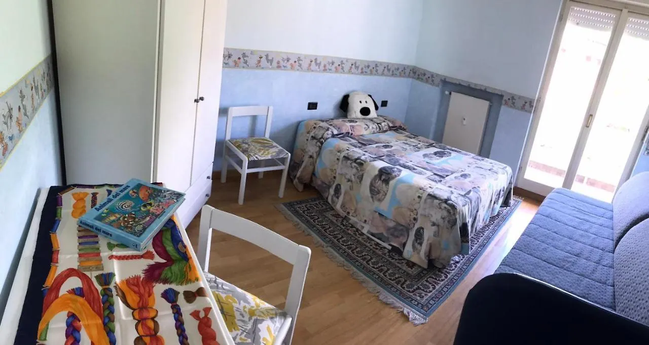 Wonderful Como Apartment Canzo
