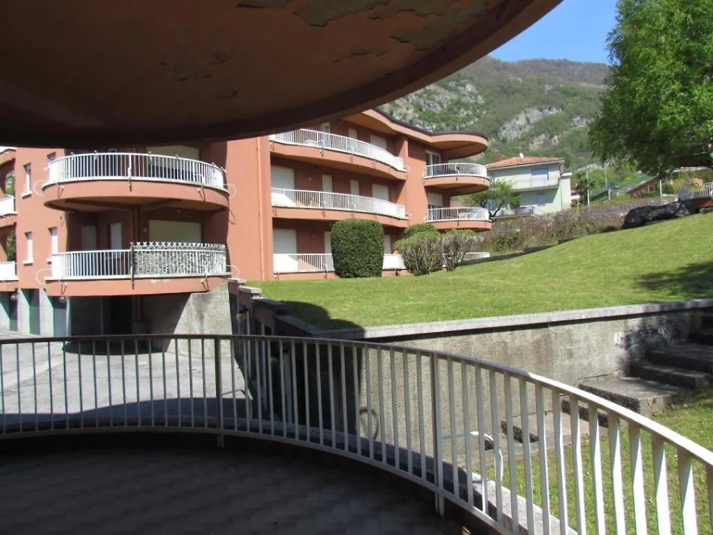Wonderful Como Apartment Canzo
