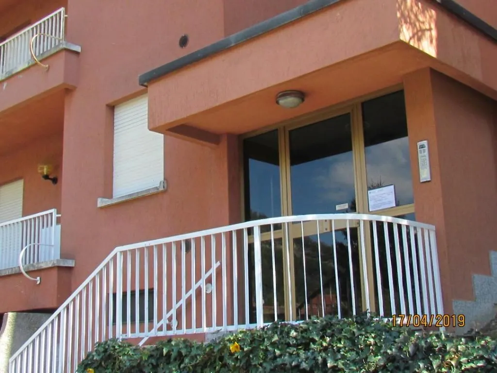 Wonderful Como Apartment Canzo 0*,